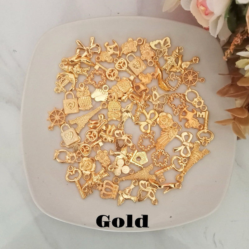 [10 ชิ้น] CHARM BEADS - LIGHT SILVER & GOLD BEADS - BEADS CONTENTTS