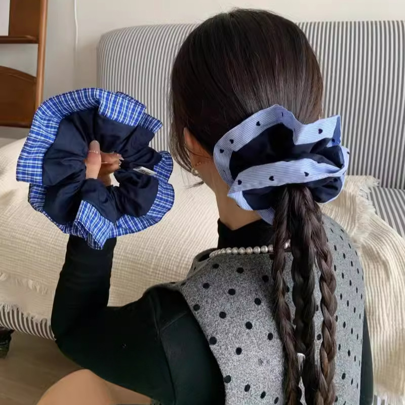 Blue Heart Strips Hair Ties หางม้าหัวเชือก Scrunchies เครื่องประดับผมสําหรับผู้หญิง ราคา ถูกที่สุด ดีลบีเคเค