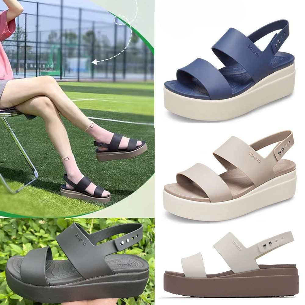 Brooklyn Low Wedges รองเท้าแตะผู้หญิงสายไขว้ BrookLyn Wedge Sandals