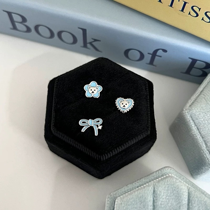1 ชิ้นยอดนิยม Rhinestone Alloy Star Bowknot Heart ต่างหูสําหรับสุภาพสตรี