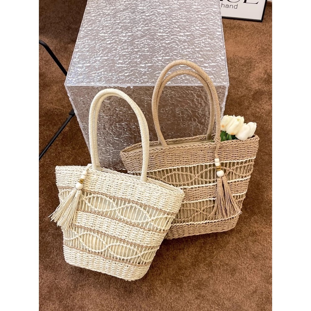 พร้อมส่ง 2 สี กระเป๋าสาน ห้อยพู่ ทรงshopping bag ใบใหญ่ สานลาย มีซับใน P248
