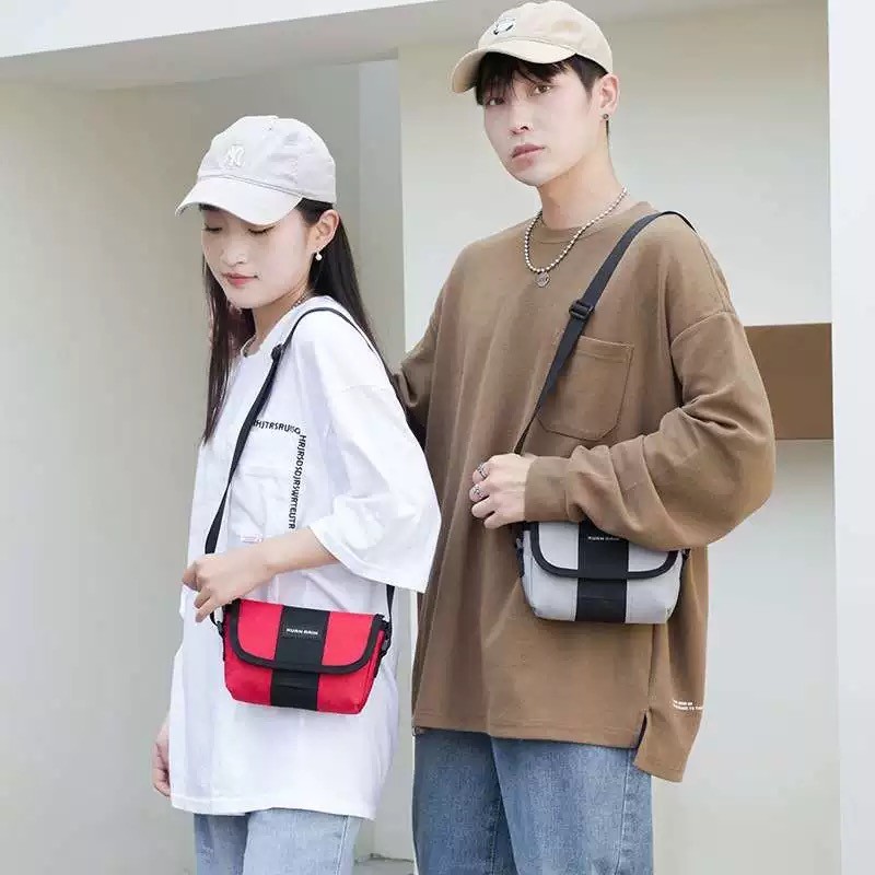 BM-shop2: กระเป๋าสะพายข้าง เนื้อผ้ากลางน้ำ pu ใช้ได้ทั้งผู้หญิงผู้ชาย man8833