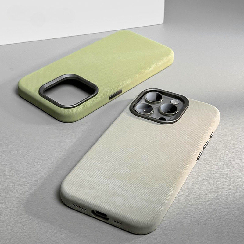 Slim Velvet Plush Skin Texture เคสโทรศัพท์แม่เหล็กสําหรับiPhone 16 12 13 14 15 Pro Max 16 Plusสไตล์ธุรกิจไร้สายชาร์จปลอกLint Fibreกันกระแทกปกแข็ง