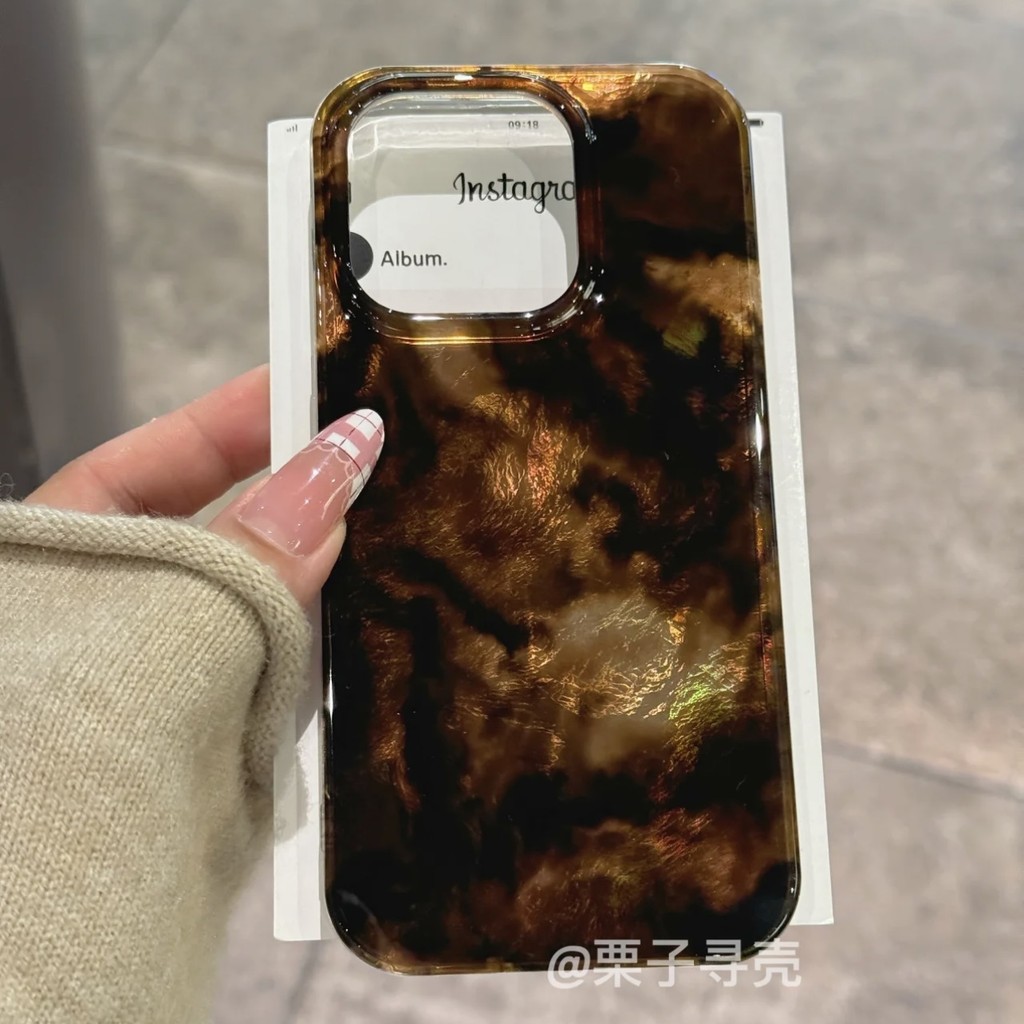 High-end Black Gold Coffee Color Smudge เหมาะสําหรับ ihone15/Apple 14 เคสโทรศัพท์ 13pro Glacier รูปแ