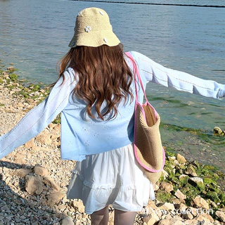 เสื้อคาร์ดิแกนถักสีเทาผู้หญิงสไตล์ใหม่แฟชั่นลดอายุสั้นเสื้อแจ็คเก็ตขนาดเล็ก