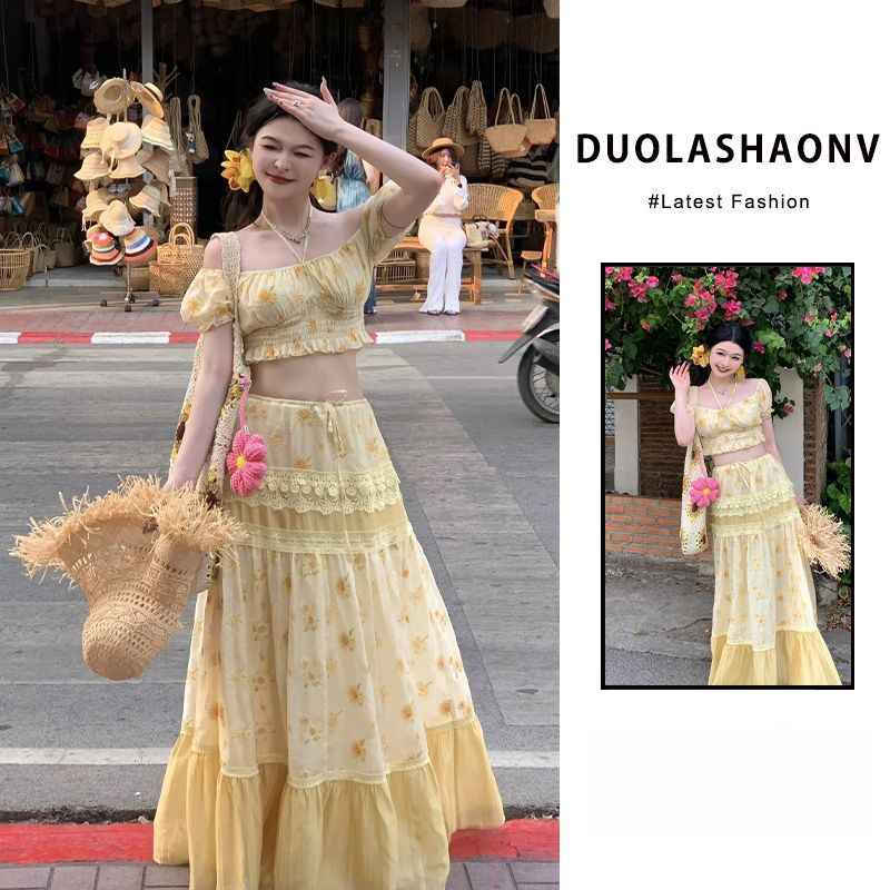 ชุดสูทสีเหลืองผู้หญิงฤดูร้อนสไตล์ใหม่บริสุทธิ์ปรารถนาสไตล์สาวร้อนไหล่เดียวแขนสั้นด้านบนกระโปรงเอวสูงชุดสองชิ้น
