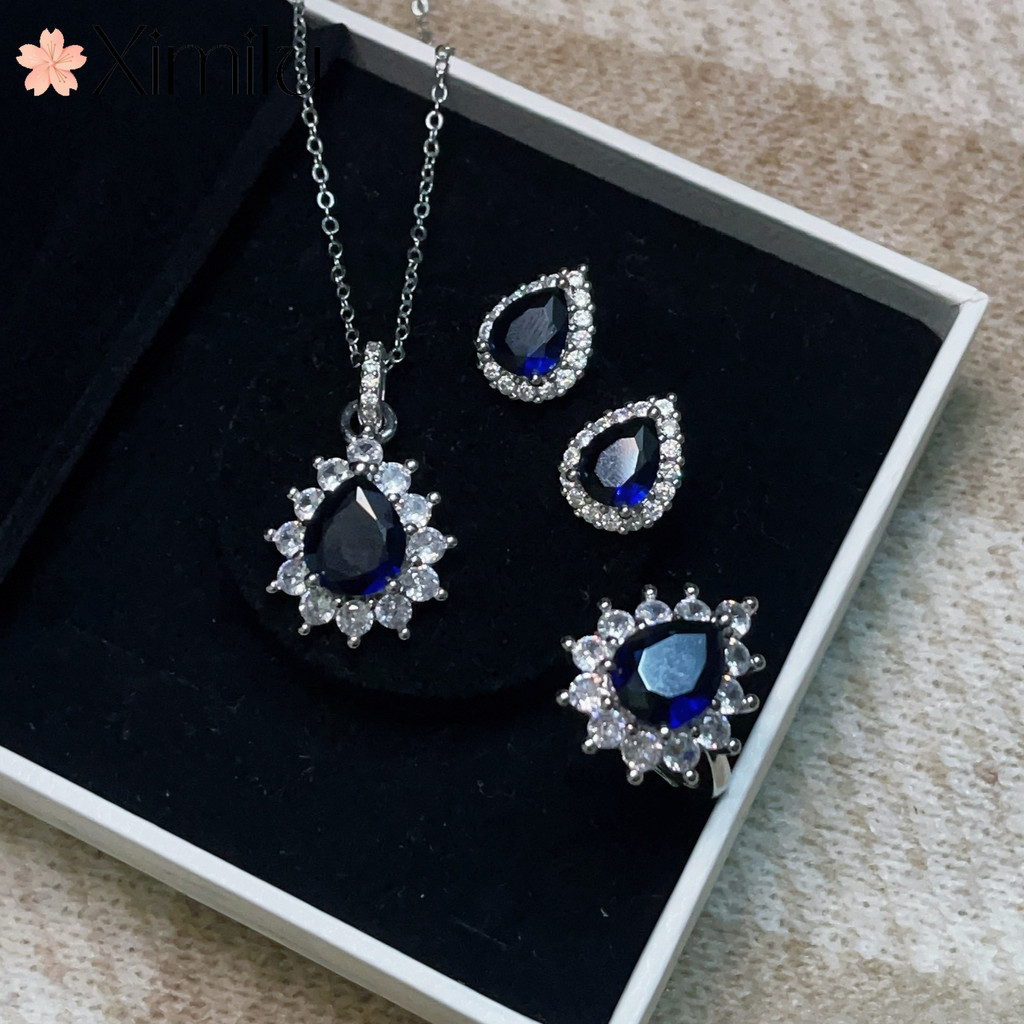 ❤ Original Temperament Sapphire ชุดเครื่องประดับกลุ่มฝัง Sapphire จี้หญิงแฟชั่นแหวนสร้อยคอหรูหรา Ele