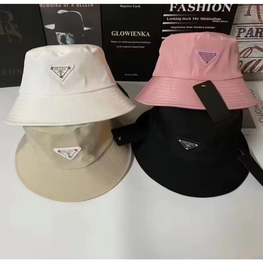 [Ship from Thailand] หมวกบักเก็ตสตรีแฟชั่นระดับไฮเอนด์พร้อมโลโก้สามเหลี่ยมบนหมวก คุณภาพสูง มีสไตล์ปก - รูปที่ 2
