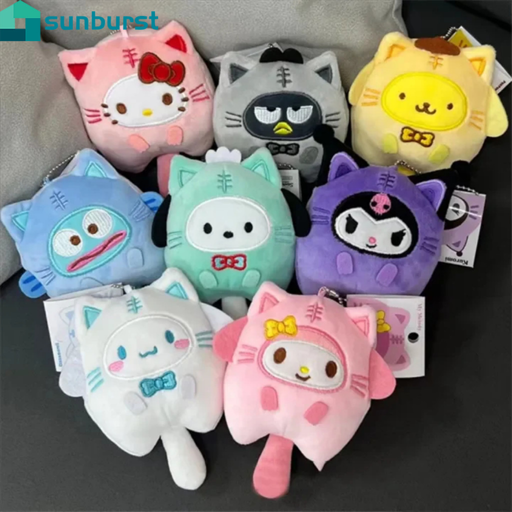 SANRIO การ์ตูน ซานริโอ ตุ๊กตาพวงกุญแจจี้-ตุ๊กตายัดไส้นุ่มพวงกุญแจตกแต่ง-ของขวัญสําหรับเพื่อน,คู่-รถกระเป๋าที่สําคัญเสน่ห์แขวนเครื่องประดับ-คุโรมิ โปชาโค ซินนามอนโรล ตุ๊กตาพวงกุญแจ
