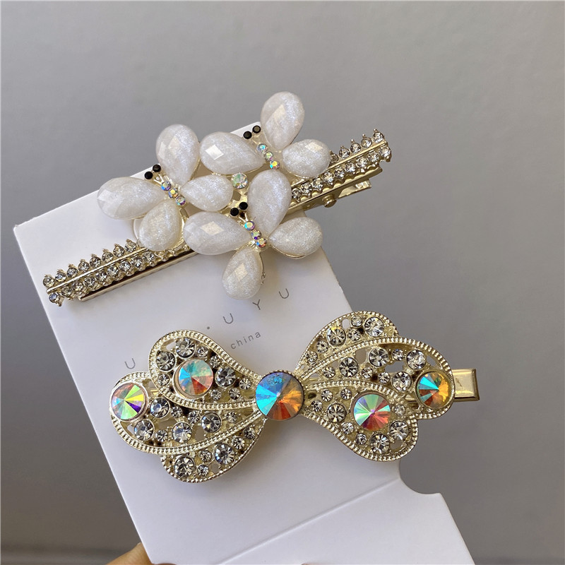 กิ๊บติดผมโบว์ Rhinestone คุณภาพสูงสไตล์ใหม่ Classy Full Diamond Super กระพริบแฟชั่นหน้าผาก
