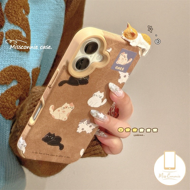 การ์ตูน Graffiti ตลกแมวน่ารักแมวสําหรับ IPhone 11 15 16 13 14 12 Pro Max 16 13 15 Plus 15 16 13 Pro หรูหราหนัง Feather Texture คู่กรณี