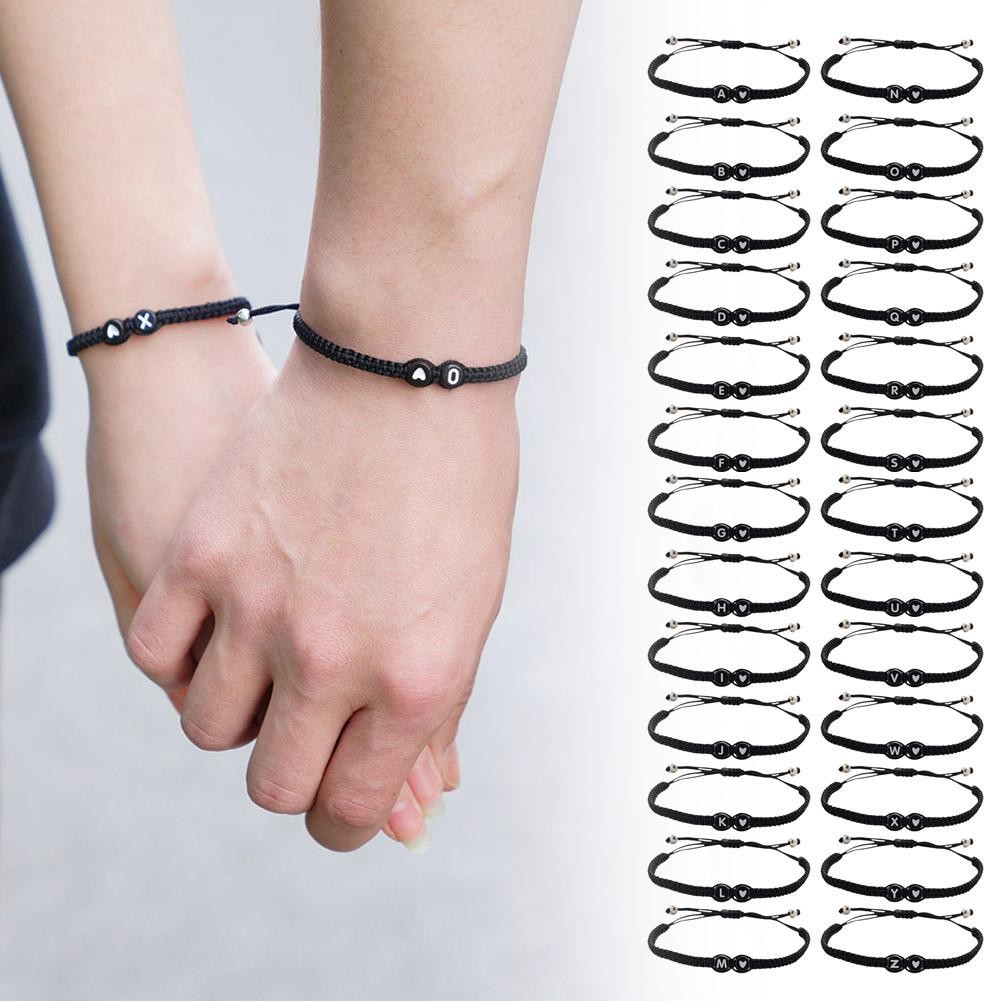 สร้อยข้อมือหัวใจแบบปรับได้ 26 ตัวอักษรสร้อยข้อมือเริ่มต้นสําหรับของขวัญผู้หญิง AZ สร้อยข้อมือถัก Heart Link Handmade เชือกถัก