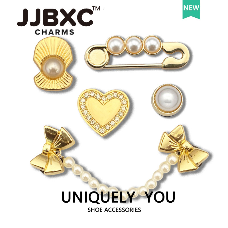 JJBXC cross จิบบิท โลหะสายไข่มุก หัวใจแฟชั่น จิ๊บบิท ตัวติดรองเท้า cross