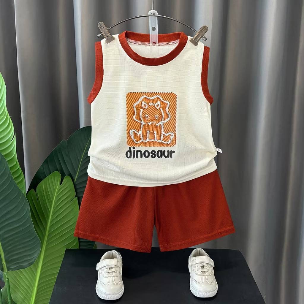 สินค้าใหม่ 🎀🎀เสื้อผ้าเด็กผู้ชาย สไตล์เกาหลี แฟชั่นฤดูร้อน เสื้อกร้าม+กางเกงขาสั่น ทันสมัย🎀🎀