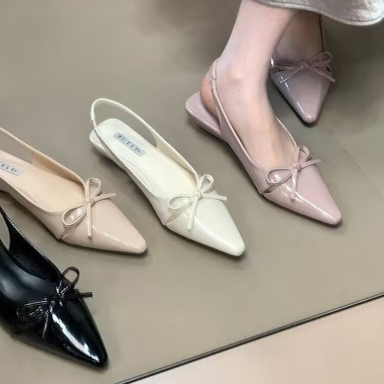 รองเท้าแตะส้นแบน หัวแหลม ส้นต่ำ แฟชั่นรองเท้าผู้หญิงแบบสวม