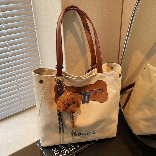 kappa bkk กระเป๋าปัก กระเป๋าผ้าใบความจุขนาดใหญ่สำหรับผู้หญิงกระเป๋าโท้ทสะพายไหล่เดียวแฟชั่นอินเทรนด์