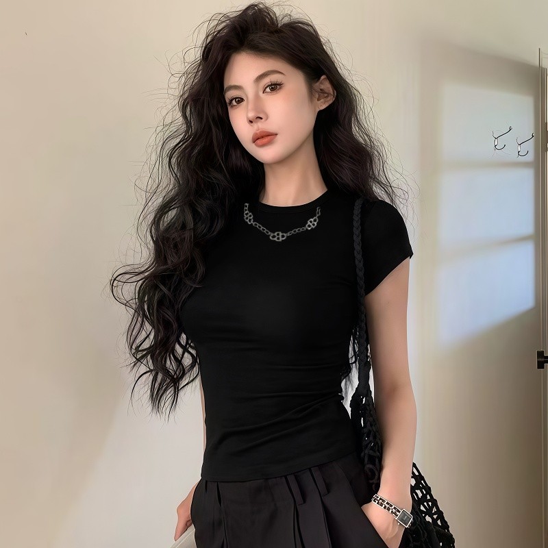Suysuy พร้อมส่ง เสื้อยืด แขนสั้น คอกลม แต่งโซ่ตัวอักษรเก๋ๆ ผ้าเรยอน ยืดได้เยอะ ทรงสวย แมทซ์ลุคง่าย