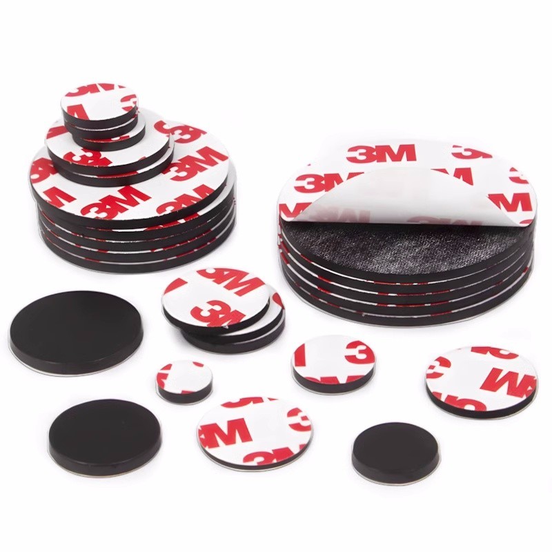 แผ่นแม่เหล็กอ่อน เสริมแถบกาวในตัว 3M แบบกลม แข็งแรงกาวหลังยางกลม แม่เหล็ก แม่เหล็กติดตู้เย็นอุปกรณ์ ( 1 ชุด 10 ชิ้น )