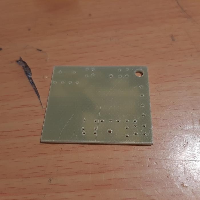 ชิ้นส่วน PCB MCS51 AT89S4051 AT89C4051 AT 89S4051 AT 89C4051 SMD & RF TX433 Mhz อุปกรณ์ไฟฟ้า
