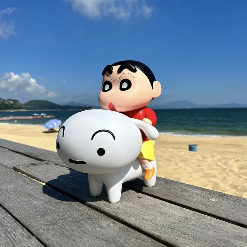 สถานที่ท้องถิ่น Crayon Shin chan สุนัขคอสเพลย์ Toast แม่เหล็ก Action Figure รุ่น Q ตุ๊กตาของขวัญเด็กตกแต่งรถเครื่องประดับของเล่นคอลเลกชันบ้านเค้กตกแต่งแบบไดนามิก