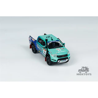 Tarmac Works 1:64 Hilux AXCR 2017 สีเขียว รถโมเดลDiecast