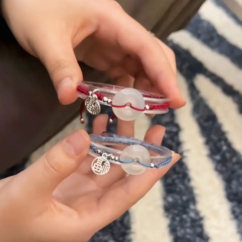 โชคลาภเต็มไปด้วยหยกอาเกตสีขาว ฟู ยี่ห้อปลอดภัยหัวเข็มขัดสร้อยข้อมือเชือกสีแดง หญิงปีนี้ทอมือเชือกแฟนคนรัก - รูปที่ 4