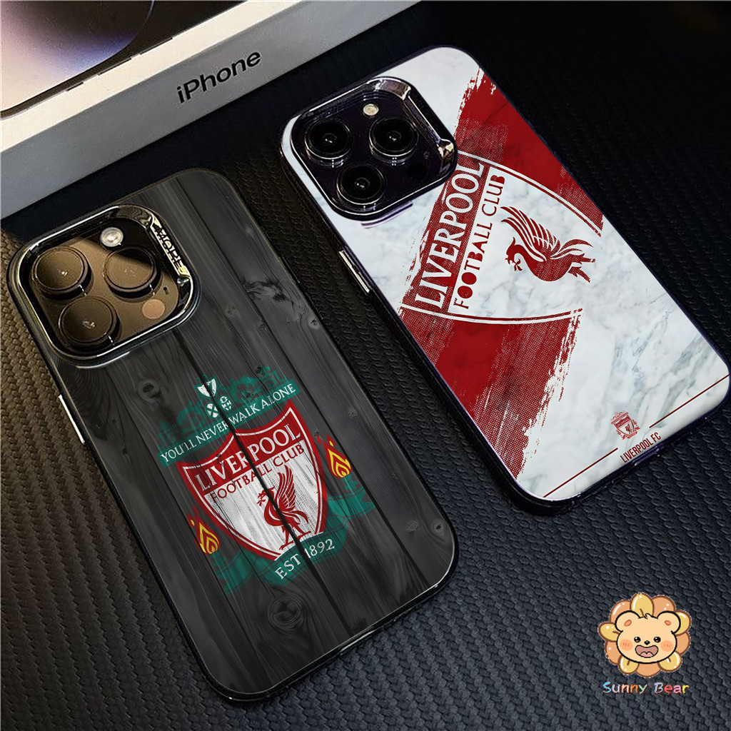 เคสไอโฟนiPhone 17 Pro Maxทีมฟุตบอลลิเวอร์พูลSimple สีทึบ Frosted Electroplate เลนส์ป้องกันเคสโทรศัพท์สําหรับ iPhone 17 Pro Max 16 15 11 7plus 14 12 13 7 8 Plus XR XS