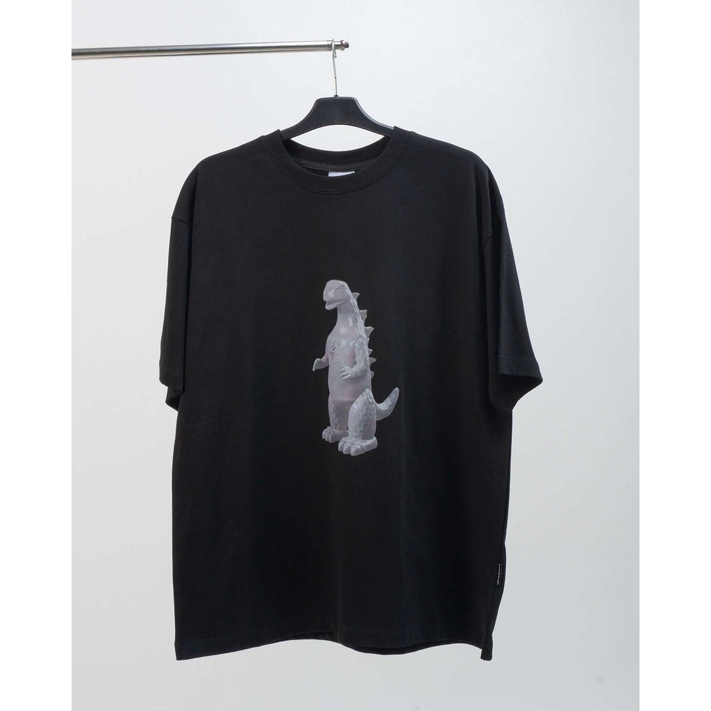 เสื้อยืด Dinosaurua Din2Ls Creature Black