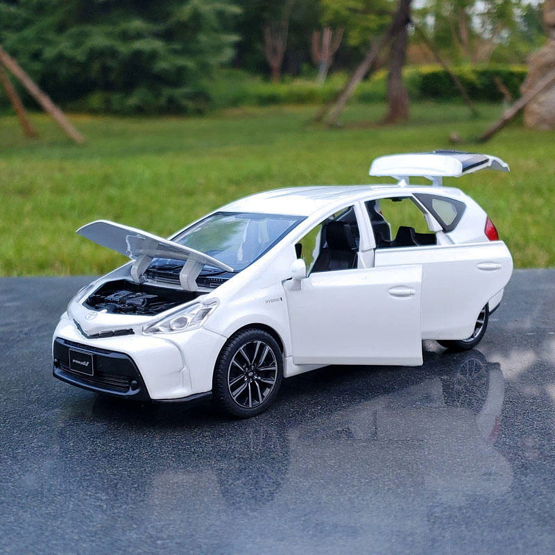 1/32 TOYOTA PRIUS Alloy Car Model Diecast Metal Vehicles Car Model Sound and Light Simulation Collec