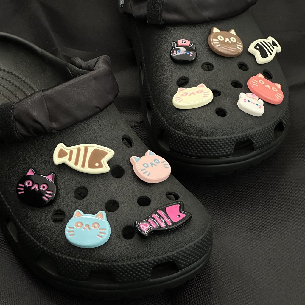 ชุดแมวปลาสีการ์ตูนตกแต่ง Jibbitz 3d Jibbitz Crocs Slipper Sticker Crocs Jibbitzs