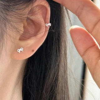 We Flower S925 เงินน่ารักโบว์ขนาดเล็ก Pierced สกรูต่างหูผู้หญิงหญิง Hypoallergenic หู Studs เครื่องประดับของขวัญ