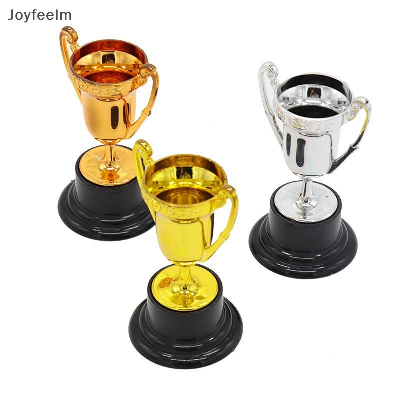 YFE 3PCS นักเรียน Sportspetitions รางวัล Trophy ถ้วยทองพลาสติกเด็กรางวัลของเล่นฐานของขวัญวันหยุด Party เกม N