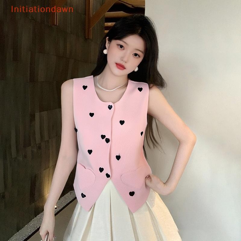 [Initiationdawn] เสื้อกั๊กถักแขนกุดกระดุมแถวเดียวปักลายหัวใจหวานฝรั่งเศสสําหรับผู้หญิง