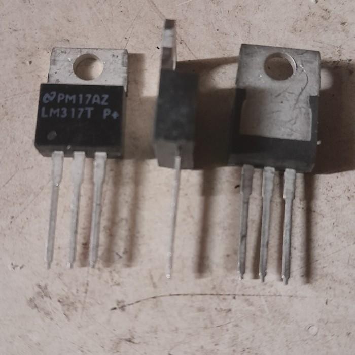ชิ้นส่วนตัวควบคุม LM 317 LM317 T 317T อุปกรณ์ควบคุมไฟฟ้า NOS แห่งชาติ