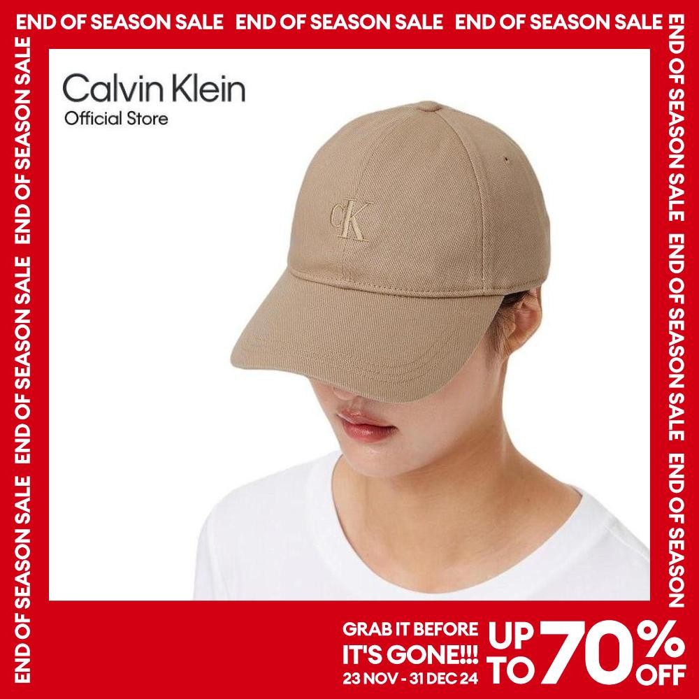 CALVIN KLEIN หมวกแก๊ปผู้หญิง Ckj Small Monogram รุ่น 4K5032G PAI - สี Camel