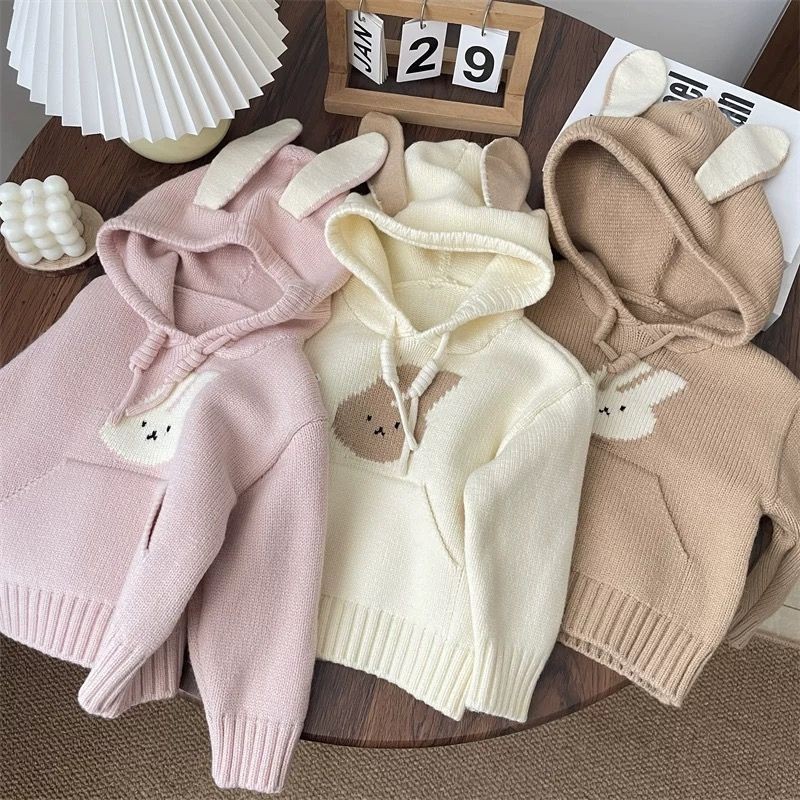 เสื้อกันหนาวเด็กผู้หญิง Hooded 2024 เสื้อผ้าเด็กสไตล์ตะวันตกน่ารัก Bunny Jacquard Top