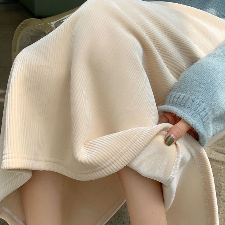 ผ้าลูกฟูก บวก ขนาดเสื้อผ้าผู้หญิง บวก กํามะหยี่หนากระโปรงฤดูใบไม้ร่วงฤดูหนาวสไตล์ใหม่เกาหลีรุ่นกลางความยาวกระโปรงเอวสูง บางดูแยก