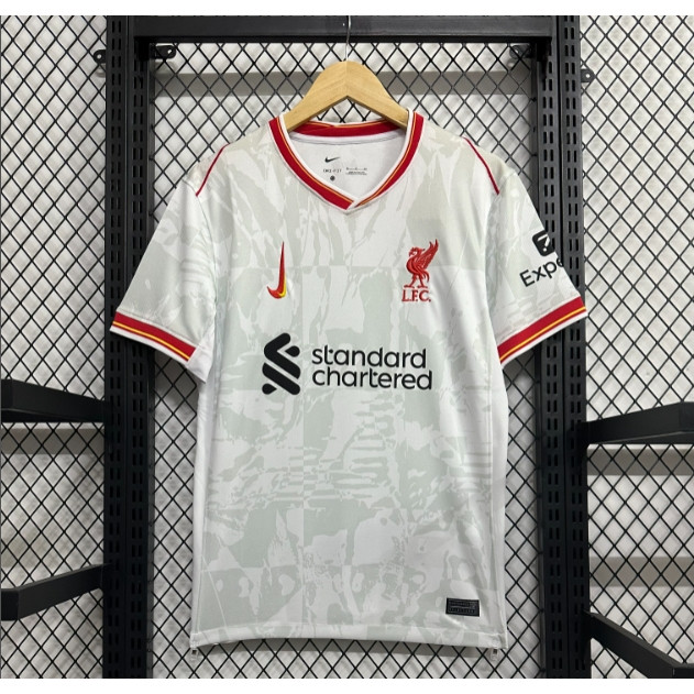 24/25 Liverpool FC เสื้อฟุตบอลผู้ชายชุดที่สาม