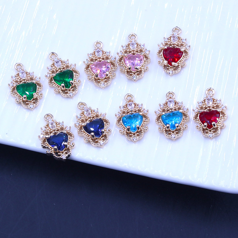 ทองเหลืองรูปหัวใจ Water Drop-Cut Rare Earth Glass Zircon จี้สร้อยคอ Handmade diy Hairpin Headdress ว