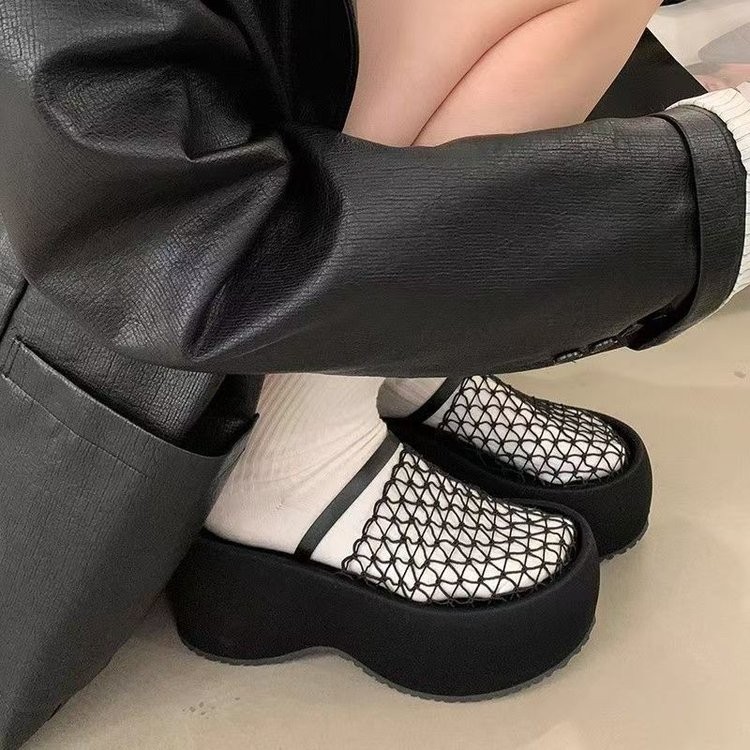 รองเท้าส้นสูงผู้หญิงหัวมน ดีไซน์สายรัดตาข่าย