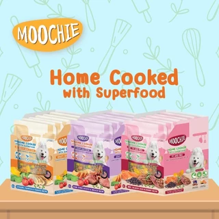 [ซื้อครบ899แถมชามอาหาร] [6ซอง] Moochie Homecook with Superfood Holistic grade อาหารสุนัขปรุงสุกพร้อมทาน ขนาด 255g.