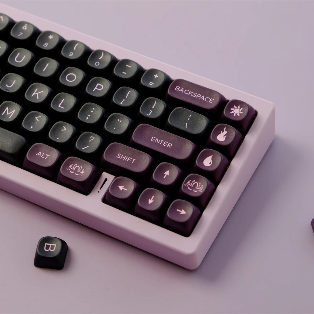 Pbt Keycap MOA Black Lotus Mechanical Keyboard 5 ด้าน Dye Sublimation Dark Purple Keycaps ปรับเป็น 61/64/67/68/71/75/78/82/84/87/96/98/100/104/108