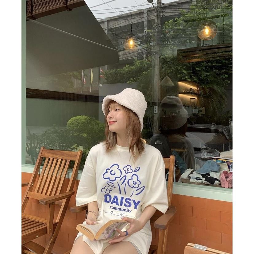 (จัดส่งตลอด 24 ชั่วโมง)เสื้อยืด Oversize สไตล์เกาหลี ลาย “DAISY Community” คอตตอน 100%