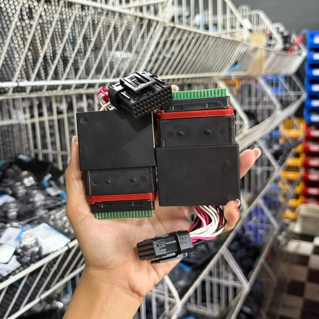 ￼ปลั๊กแปลงกล่อง s 5 ตลับเกมส์ งาน NBP ใส่กล่อง s4 กล่องเข็มรุ่น110i LED เวฟ125LED #TAP00236