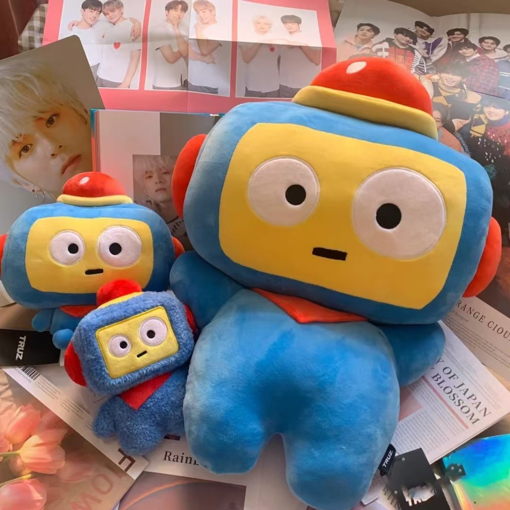 Kpop Idol Treasure ตุ๊กตาเด็ก TRUZ TATTON Series ตุ๊กตาตุ๊กตาขนาดใหญ่ HIKUN Upright Plush ของเล่น 40 ซม.