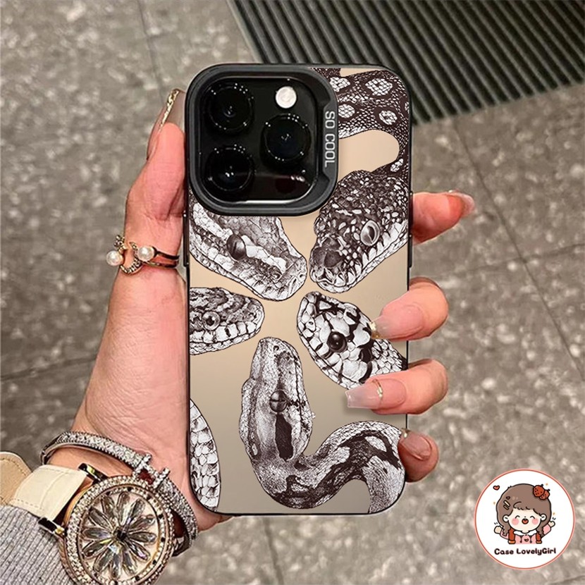 ส่งจากไทย แนวโน้ม เย็นงูดํา เคส IPhone 16 11 15 14 13 Pro Max XR 13 12 Pro 7 8Plus SE X Xs Max Matte Hard Case