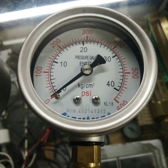 PRESSURE GAUGE 4" 40KG / 600PSI ARMATHERM