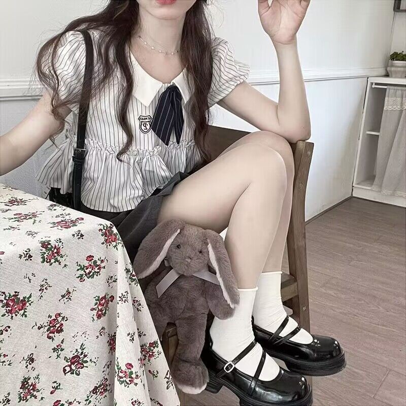 IELGY بلوزة يابانية بياقة دمية وفيونكة — صورة 4