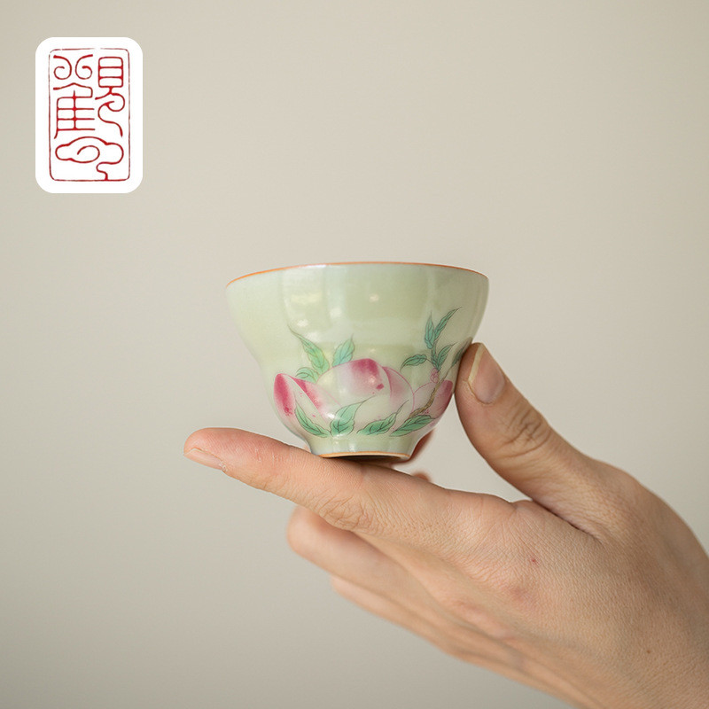 [Guanyun] Vanesse Secret สีเหลือง Ru เตาเผาสติกเกอร์ทาสี Shou Tao Gourd ถ้วยเซรามิคถ้วยชาไม่ร้อน Kun