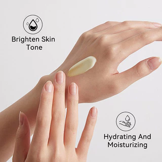 ครีมทามือ น้ำมันม้า ครีมบำรุงมือ น้ำมันม้าทามือ 100G